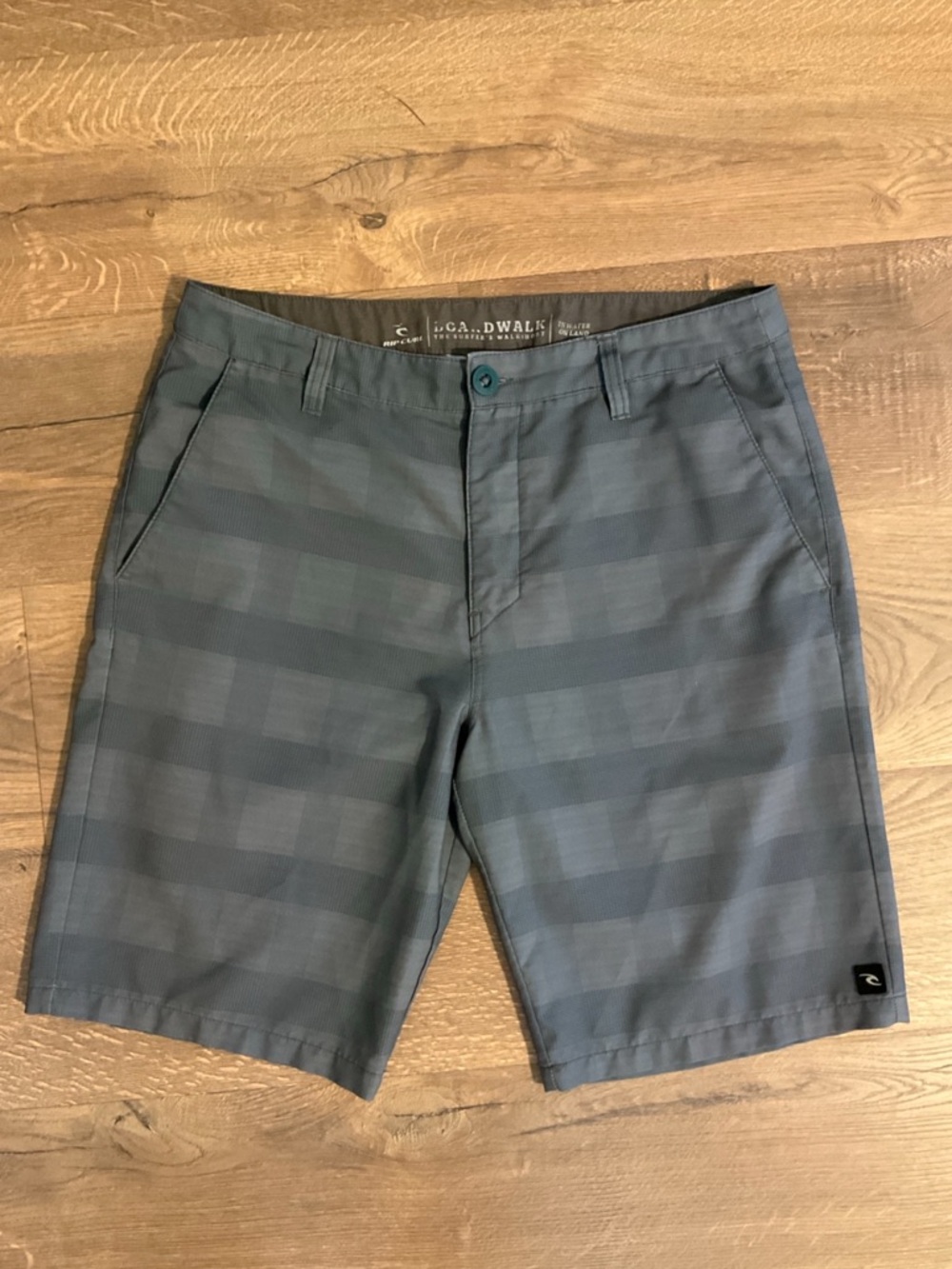 Rip curl Boardwalk Hybrid gray plaid Shorts, L
